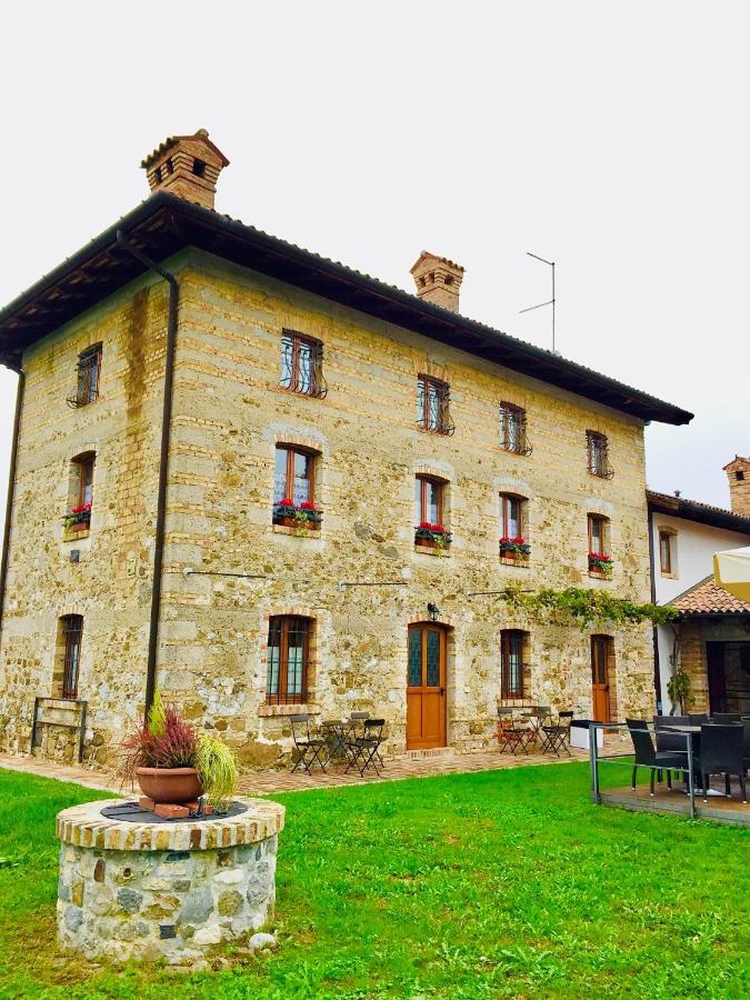 Hotel Qui Wolf Udine Collalto Exterior foto